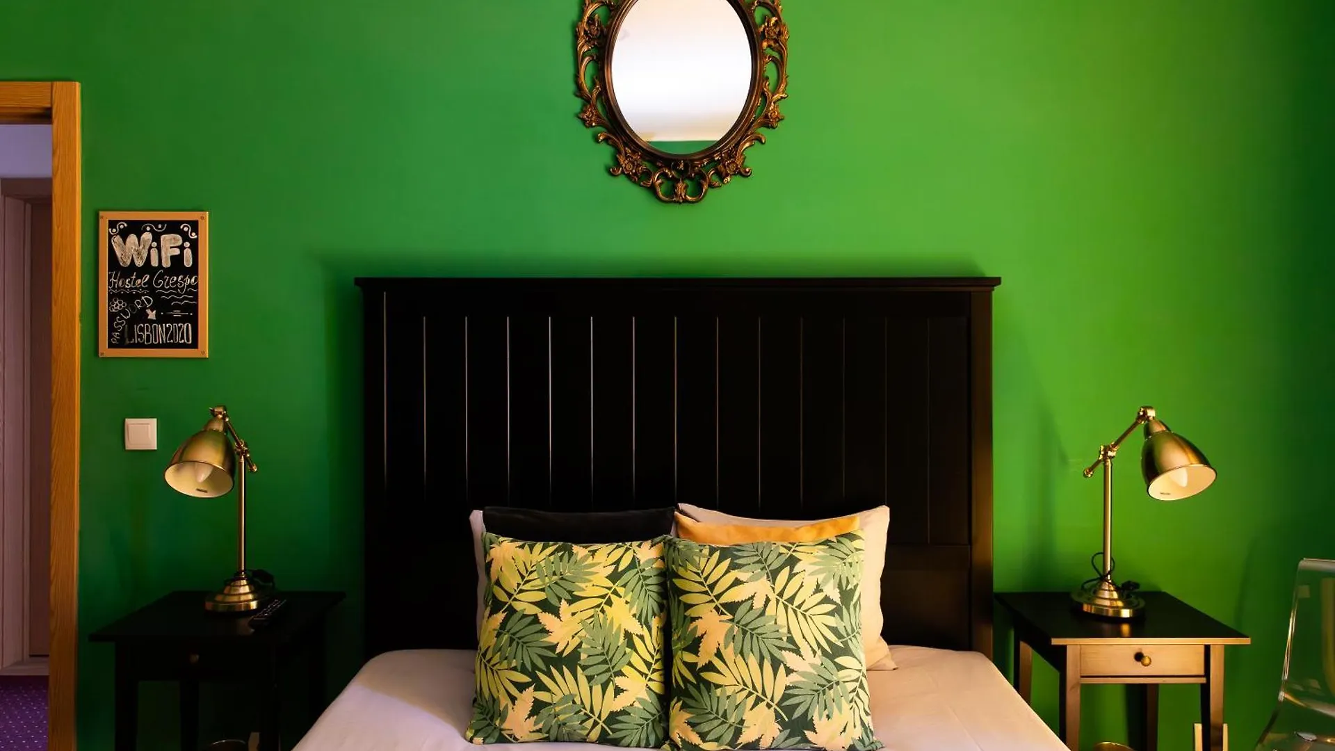 Hostel Crespo Lisbon Portugal
