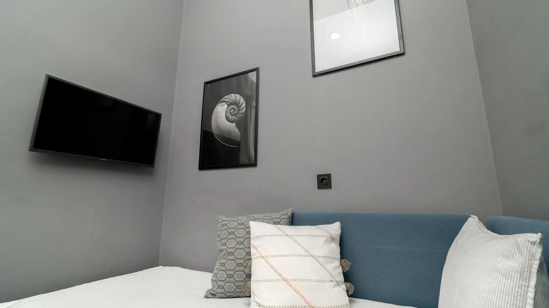 Hostel Crespo Lisbon 0*,